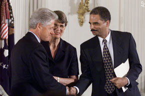 http://www.stewwebb.com/eric_holder_american_traitor.jpg